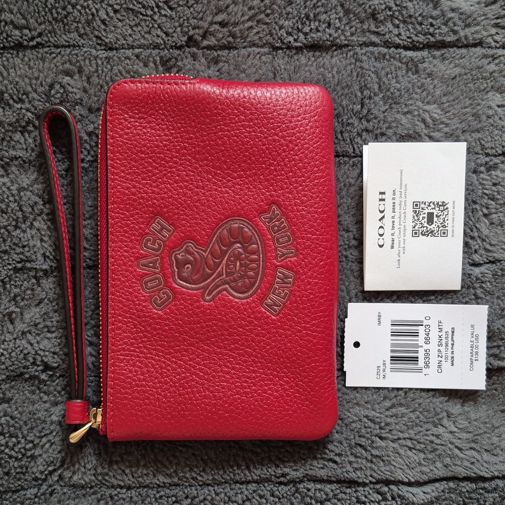 Coach Year Of The Snake Ruby Red Leather Corner Zip Wristlet, New With Tags